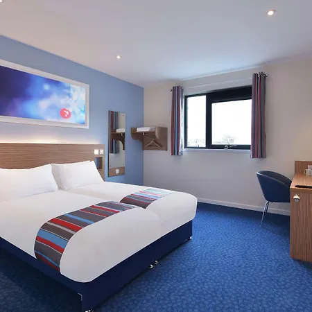 Travelodge St Nicholas מלון 2*