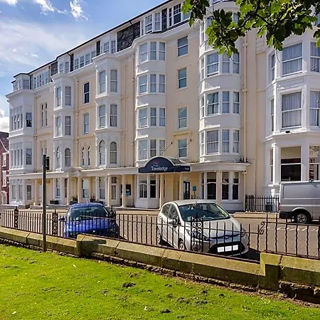 Travelodge St Nicholas 斯卡伯勒