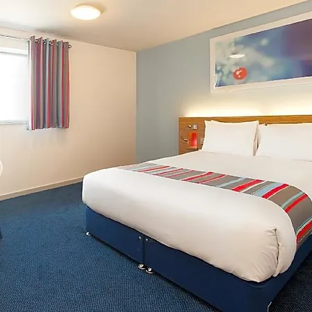 Travelodge St Nicholas 酒店
