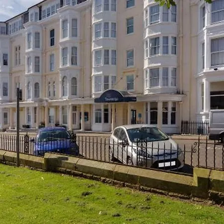 Travelodge St Nicholas 斯卡伯勒