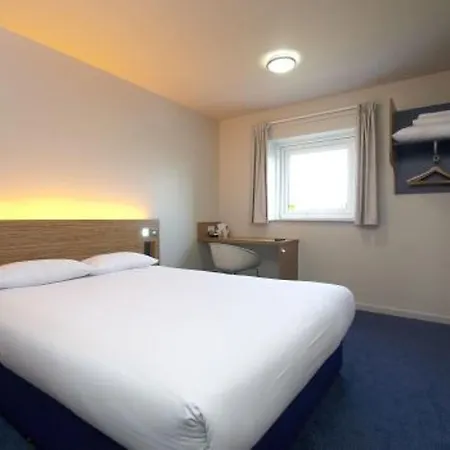 Travelodge St Nicholas 酒店