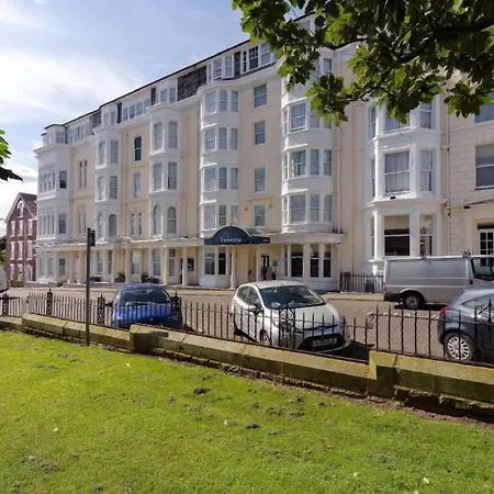 Hotel Travelodge St Nicholas 2*