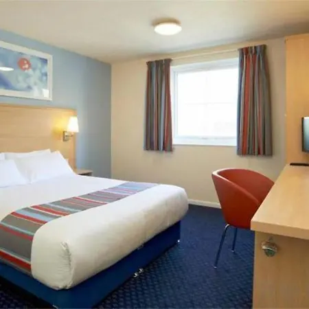 Travelodge St Nicholas Hotel