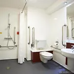 Travelodge St Nicholas 2* 스카버러